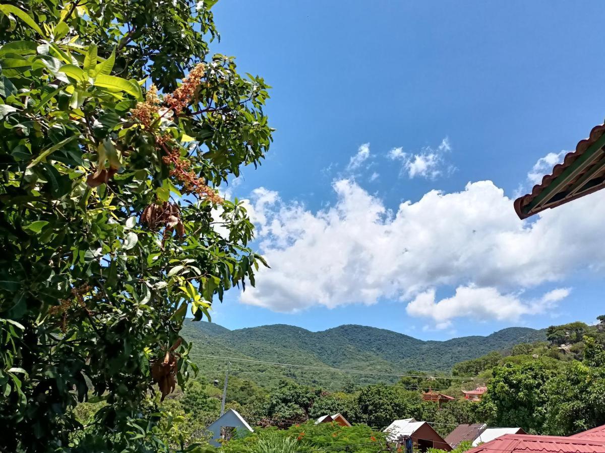 Khach San Mong An Hotel Vĩnh Hy Kültér fotó