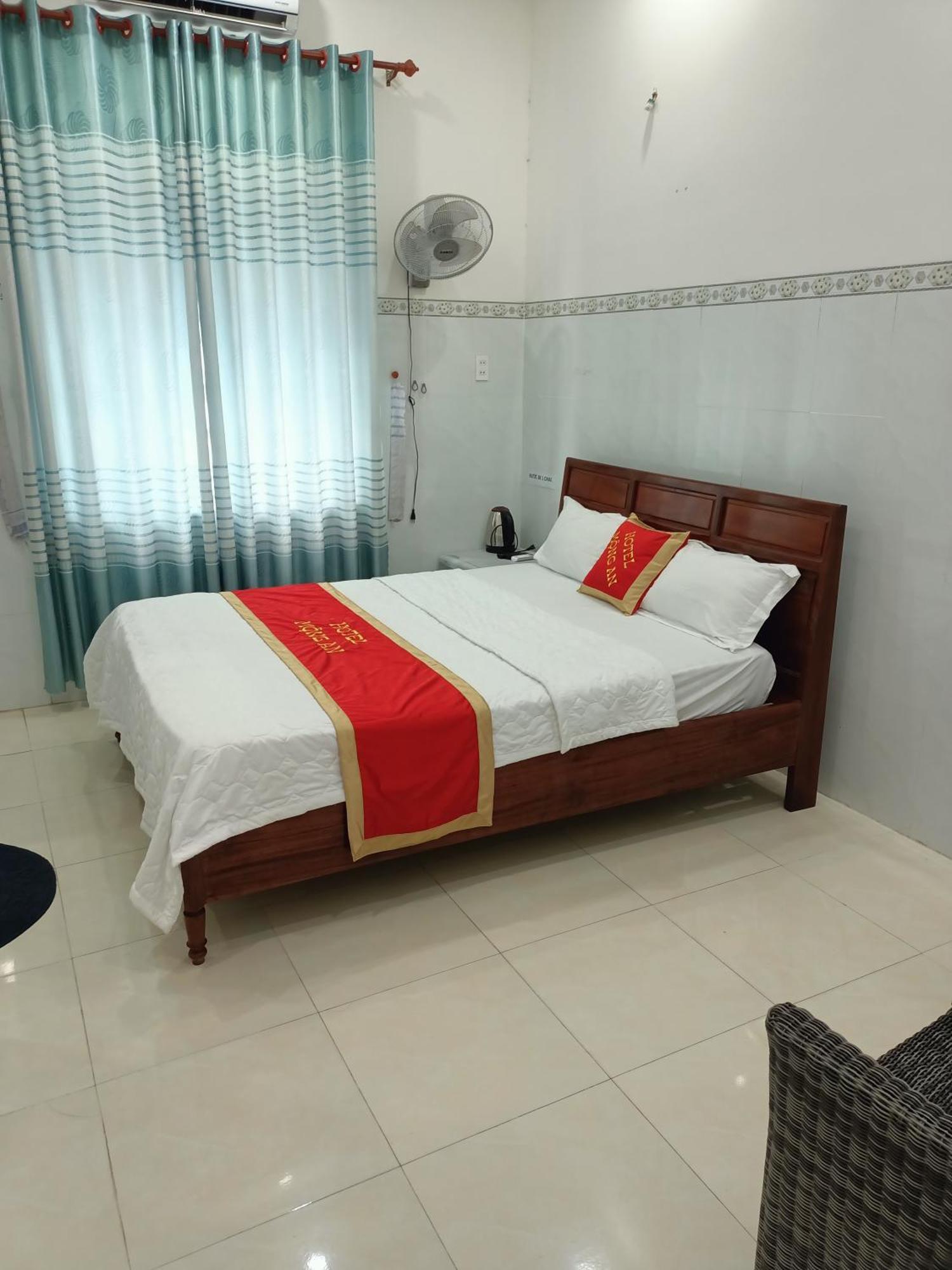 Khach San Mong An Hotel Vĩnh Hy Kültér fotó