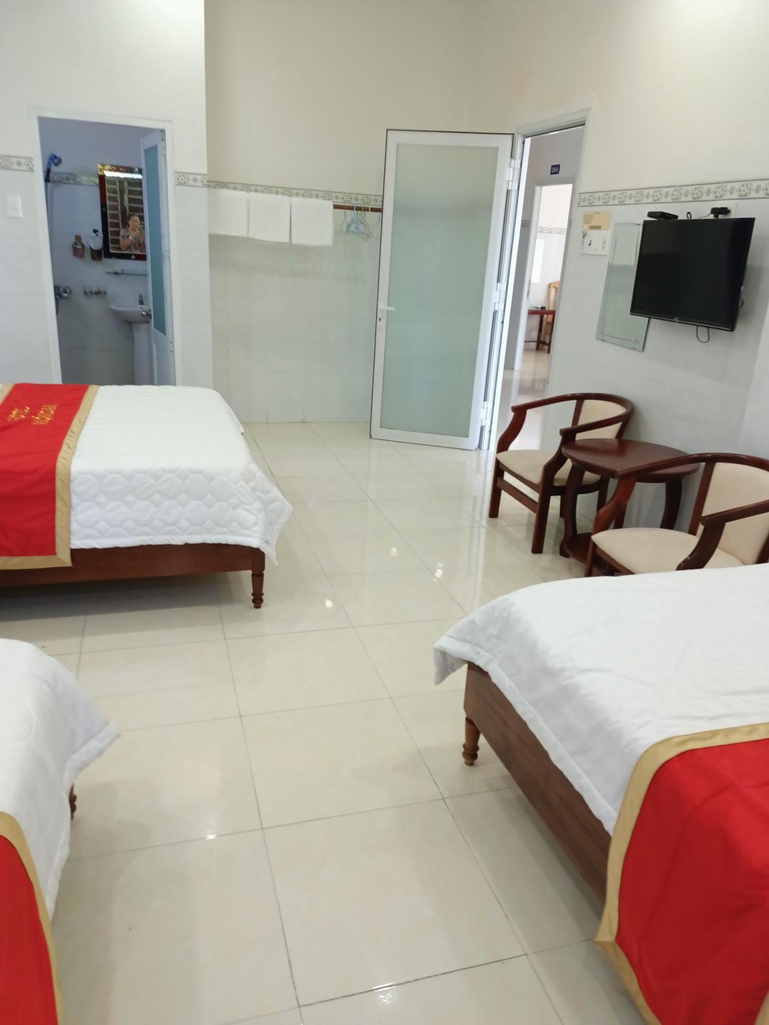 Khach San Mong An Hotel Vĩnh Hy Kültér fotó