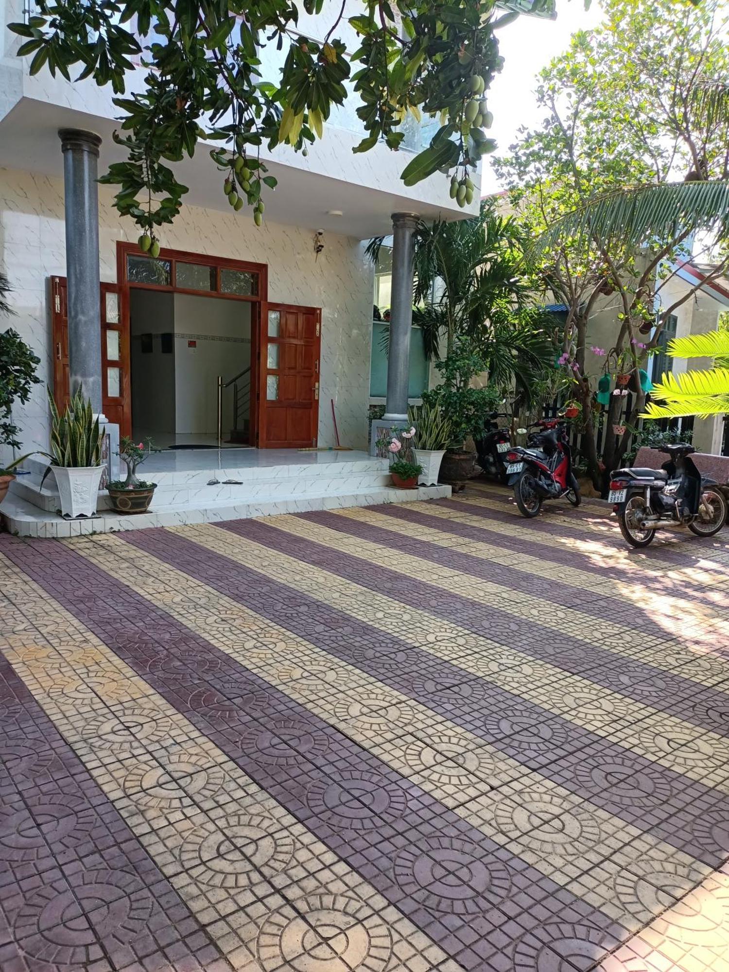 Khach San Mong An Hotel Vĩnh Hy Kültér fotó