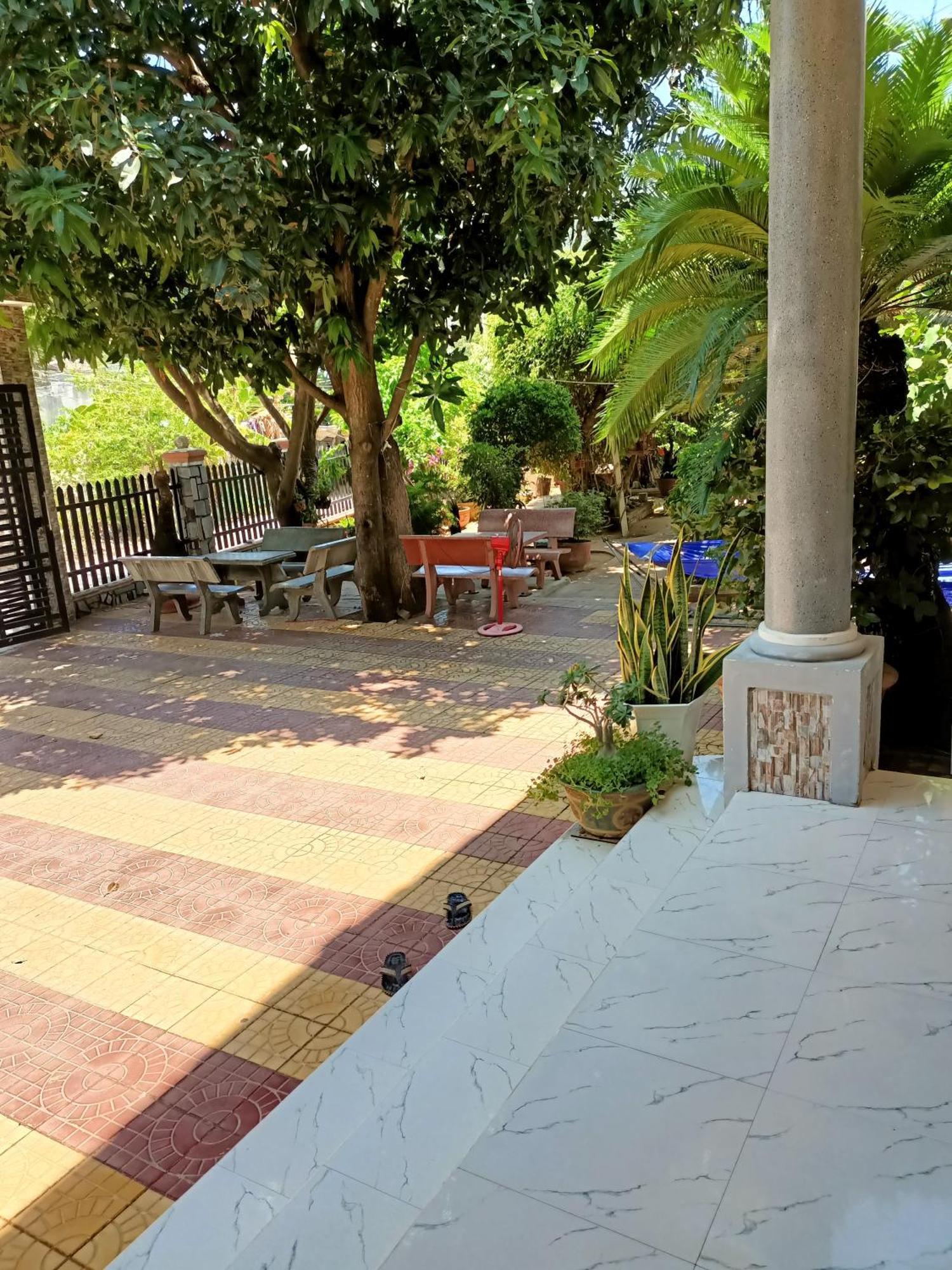 Khach San Mong An Hotel Vĩnh Hy Kültér fotó