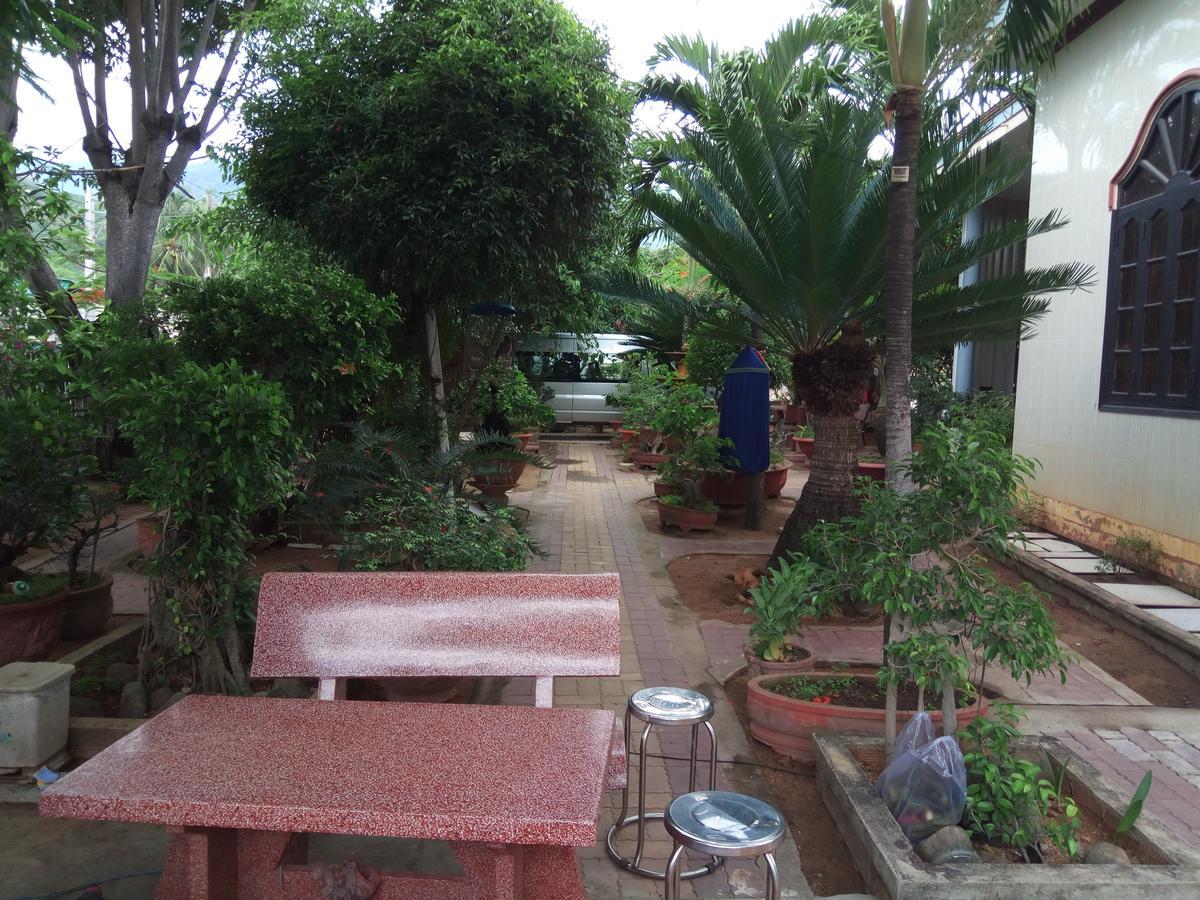 Khach San Mong An Hotel Vĩnh Hy Kültér fotó