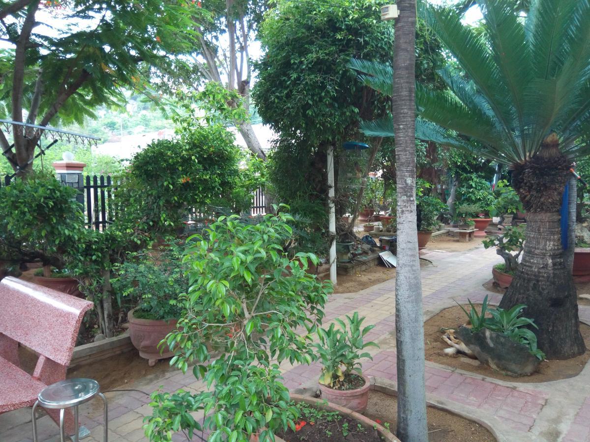 Khach San Mong An Hotel Vĩnh Hy Kültér fotó