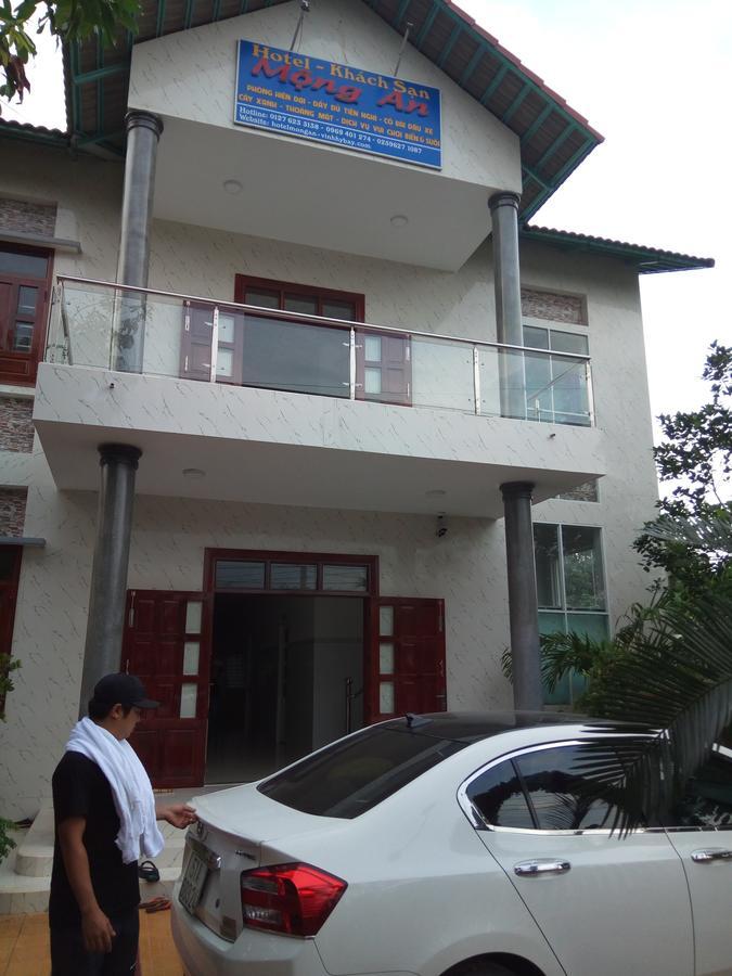 Khach San Mong An Hotel Vĩnh Hy Kültér fotó